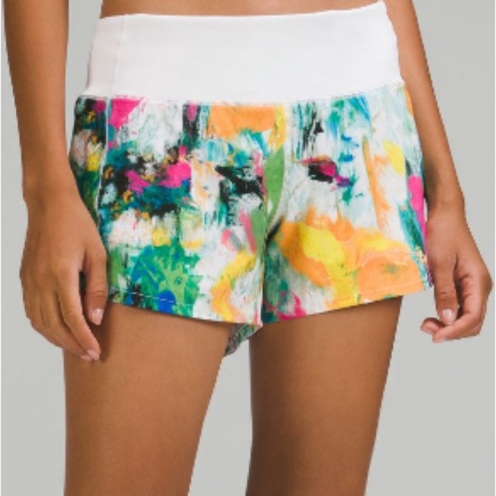 lululemon Speed Up Mid-Rise Lined Short 2.5"